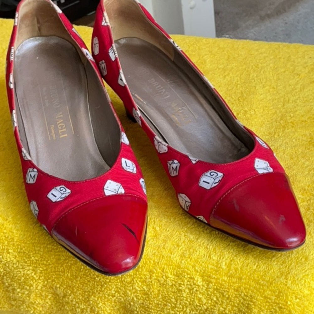Bruno Magli pumps